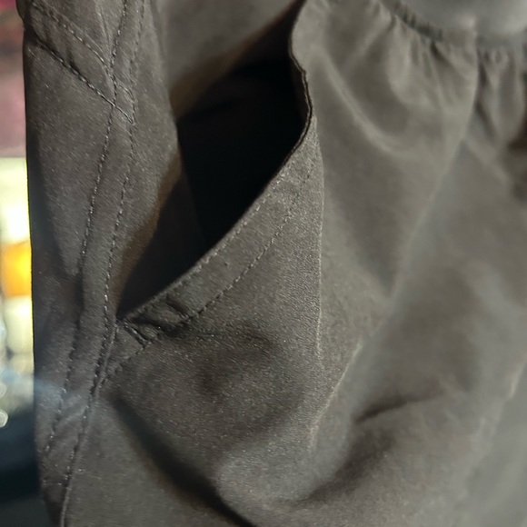 Velocity woman’s Black Joggers NWOT Size L - Picture 4 of 8